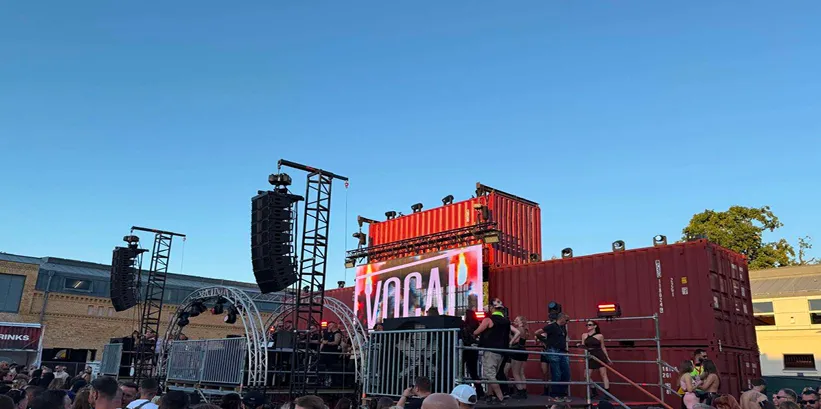 Bühne auf dem Havelbeat Festival